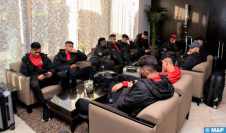 الشان 23 : المنتخب الوطني يتواجد بالمطار ومستعد للتوجه نحو قسنطينة، ولا يزال ينتظر الترخيص الرسمي