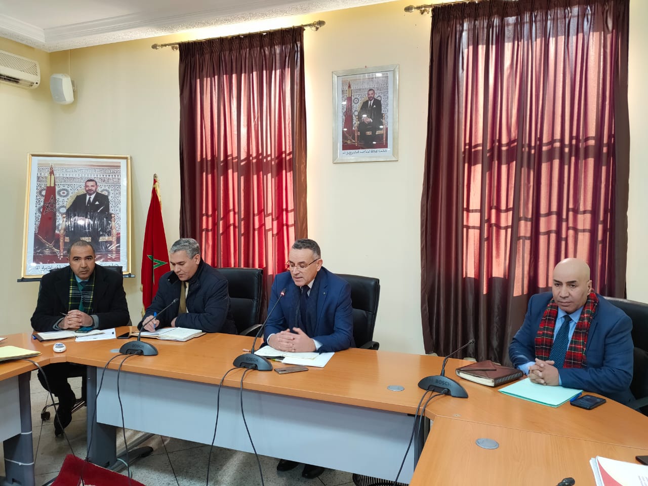 المدير الإقليمي الجديد لمديرية التعليم بمكناس يعقد سلسلةمن اللقاءات التواصلية مع أطر الإدارة التربوية لمختلف الأسلاك التعليمية