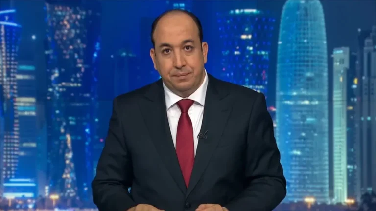 بشكل مفاجئ المذيع المتميز عبد الصمد ناصر يغادر شبكةالجزيرة الإخبارية ..