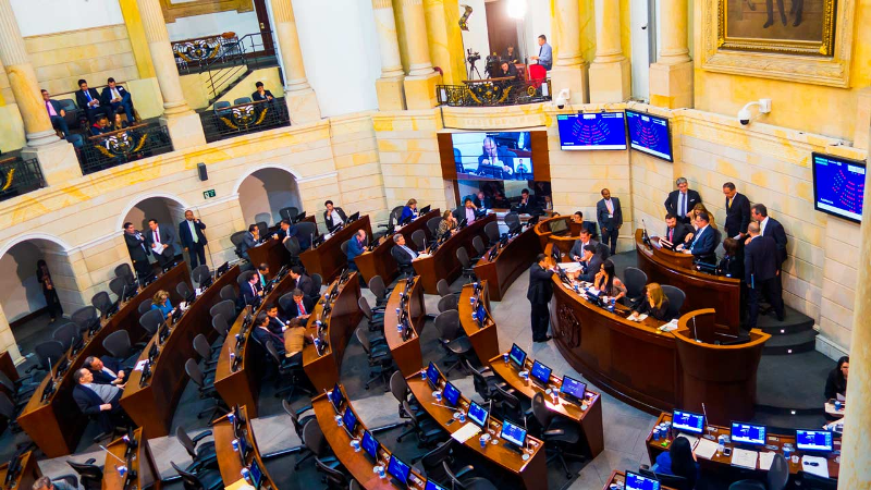 كولومبيا: أعضاء مجلس الشيوخ يطالبون وزير الخارجية بتفسيرات بخصوص إعادة العلاقات مع البوليساريو