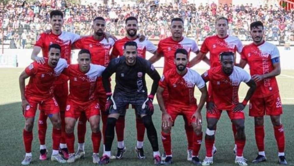 ناقوس الخطر بات يلازم نتائج النادي المكناسي السلبية بعد السقطة المدوية بالجديدة.