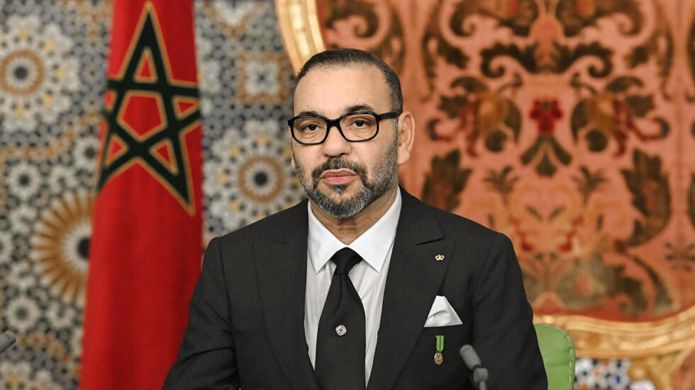 جلالة الملك محمد السادس يعين شكيب بنموسى مندوبًا ساميًا للتخطيط ويوشح جلالته أحمد لحليمي علمي بالحمالة الكبرى لوسام العرش