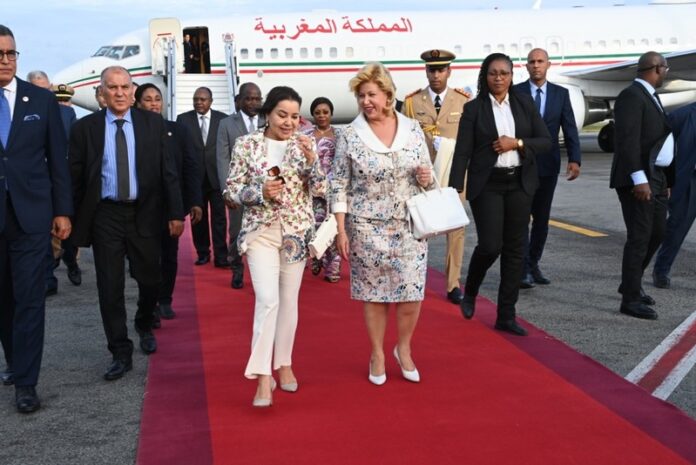 التزام دائم إزاء الأطفال الصم..صاحبة السمو الملكي الأميرة للا أسماء تحل بأبيدجان