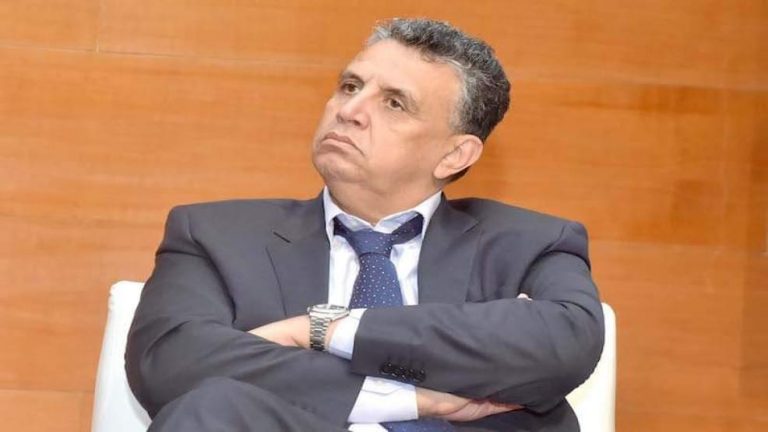 وهبي يطلق النار على المحامين من جديد