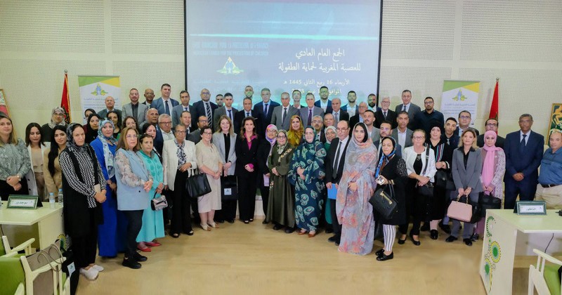 الأميرة للا زينب تترأس اجتماع الجمع العام العادي للعصبة المغربية لحماية الطفولة