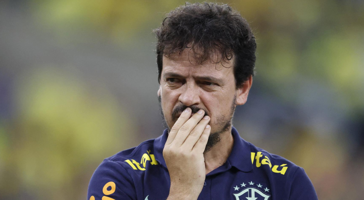 إقالة فرناندو دينيز من تدريب المنتخب البرازيلي.