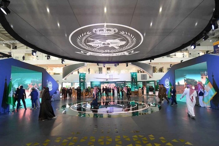 تنويع الشركاء العسكريين.. وفد عسكري مغربي يزور الرواق الباكستاني بمعرض الرياض