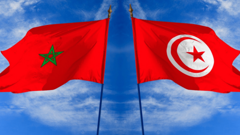 تونس تصفع الجزائر بإعلانها عن فتح خط بحري مباشر مع المغرب واسبانيا.