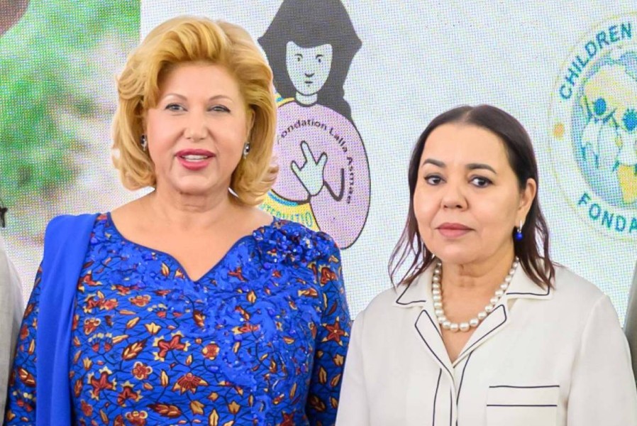 الأميرة للا أسماء والسيدة الأولى لكوت ديفوار تطلقان برنامج الكشف عن الصمم لدى حديثي الولادة بجهة الرباط-سلا-القنيطرة.