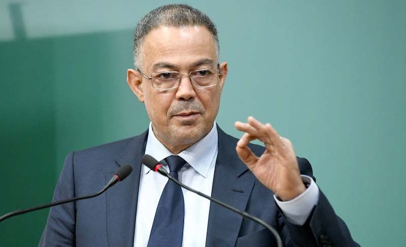 اجتماع عاجل في مقر الجامعة الملكية بسبب احتجاز بعثة فريق نهضة بركان من طرف الجزائر.