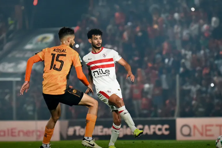 الزمالك يتوج بكأس الكونفدرالية الأفريقية بعد فوزه على نهضة بركان في القاهرة