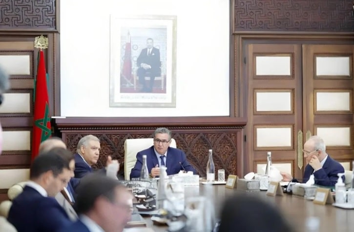 “المغرب يطلق مشروعًا استثماريًا ضخمًا لتصنيع بطاريات السيارات الكهربائية: بغلاف مالي يناهز 12.8 مليار درهم و يوفر17 ألف وظيفة جديدة”