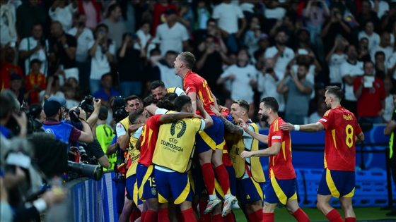 إسبانيا بطلة “يورو 2024” للمرة الرابعة في تاريخها بعد تغلبها على المنتخب الإنجليزي بهدفين لهدف في المباراة النهائية