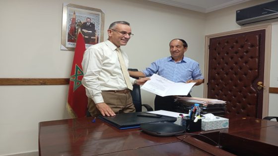 مكناس.. المدير الإقليمي لوزارة التربية الوطنية يهنئ السيد جواد الحسناوي على إثر انتخابه رئيساً للفدرالية الوطنية المغربية لجمعيات أمهات وٱباء أولياء التلاميذ على المستوى الوطني