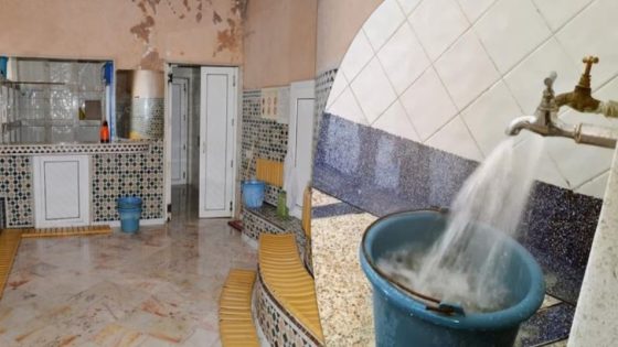 إغلاق الحمامات ثلاثة أيام أسبوعيًا في الدار البيضاء: تدبير جديد لترشيد استهلاك الماء وسط انتقادات المهنيين