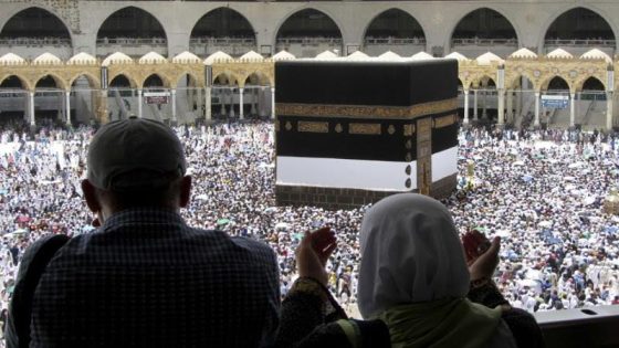 وزارة الأوقاف تحذر المواطنين من إعلانات تأشيرة الحج.