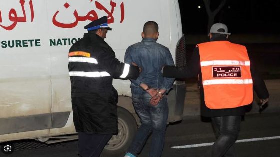 الحسيمة.. توقيف شخص مشتبه في تسييره لمجموعات ب”الواتساب” تعمل على تلقي وتسريب الأجوبة الخاصة بامتحانات البكالوريا (بلاغ لوكيل الملك)
