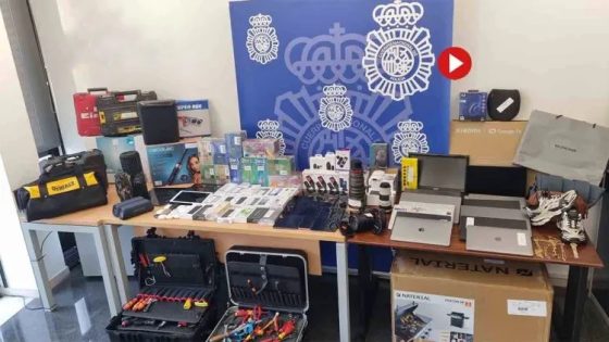 تفكيك شبكة تهريب إلكترونيات نحو المغرب تنشط ببرشلونة.