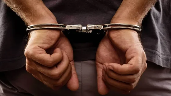 الصخيرات.. توقيف شخص انتحل صفة صحفي وأهان باشا المدينة أثناء مزاولة مهامه