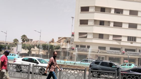 مكناس..حمرية ( المدينة الجديدة ) تختنق بين فوضى المقاهي والباعة… والسلطات في سبات
