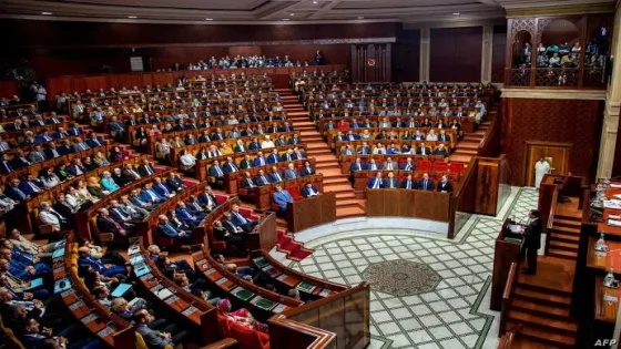 مجلس النواب يصادق على قانوني الأحزاب والانتخابات بـ 164 صوتاً وامتناع 50